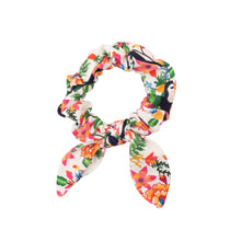 Cargar imagen en el visor de la galería, Boho Scrunchie
