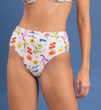 Cargar imagen en el visor de la galería, Bottom Countryside Hotpants
